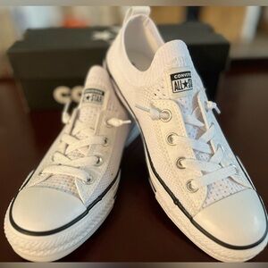 Women’s White Slip On Converse Size 8